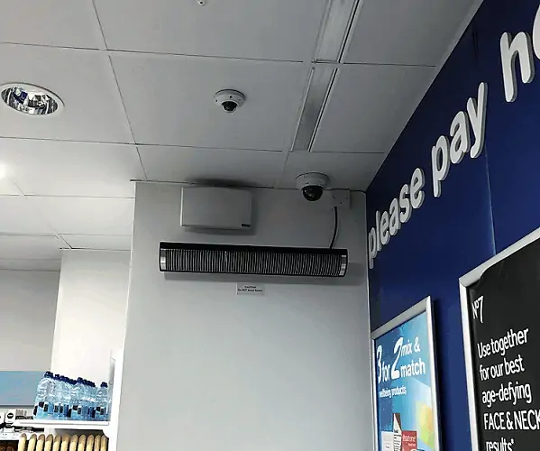 Herschel Aspect XL heating retail store